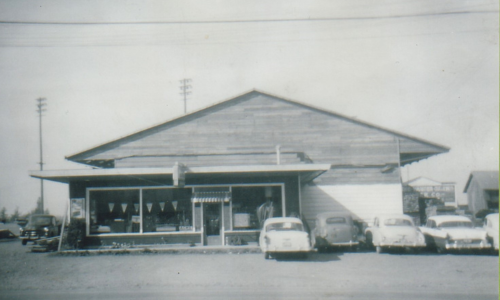 Old photo store front of Vander Griend Lumber